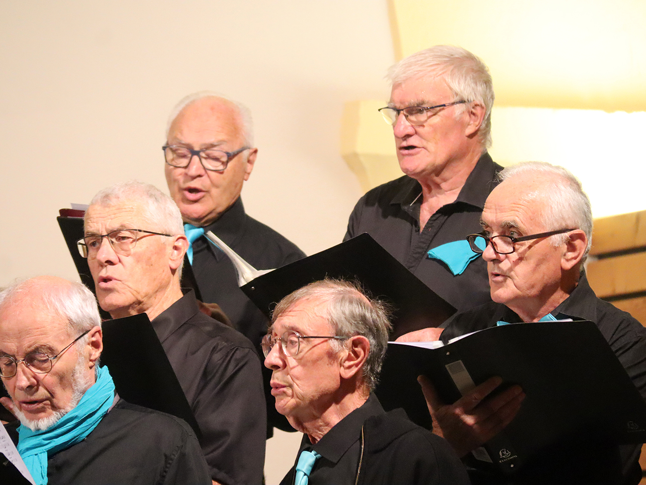 Concert de la chorale de Soyons, "Soyons en choeur" à Châteaudouble au profit de Partage Sans Frontières