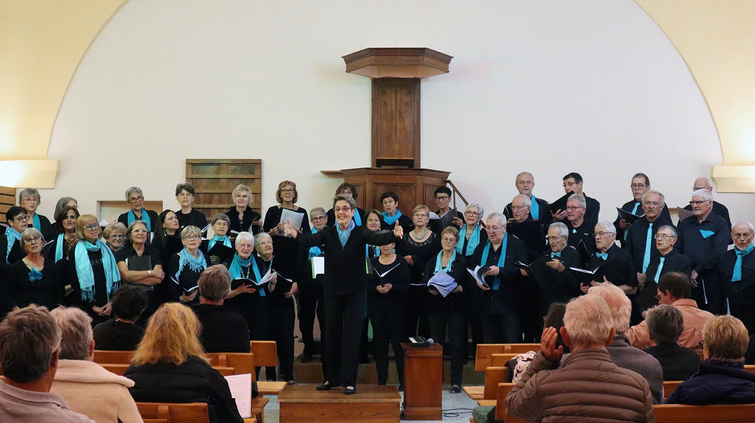 Concert de la chorale Soyons en choeur le 26 septembre 2025 à Châteaudouble, les photographies